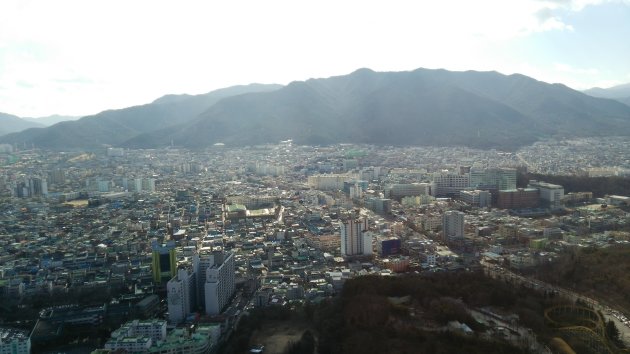 大邱タワー（83タワー）から見える大徳山方面［南側］の風景